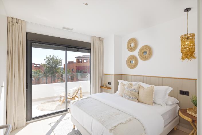 Image No.18-3 Bed Apartment for sale