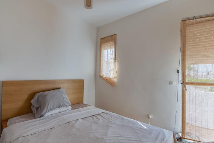 Image No.16-3 Bed Townhouse for sale