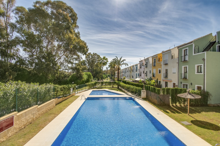 Image No.6-3 Bed Townhouse for sale