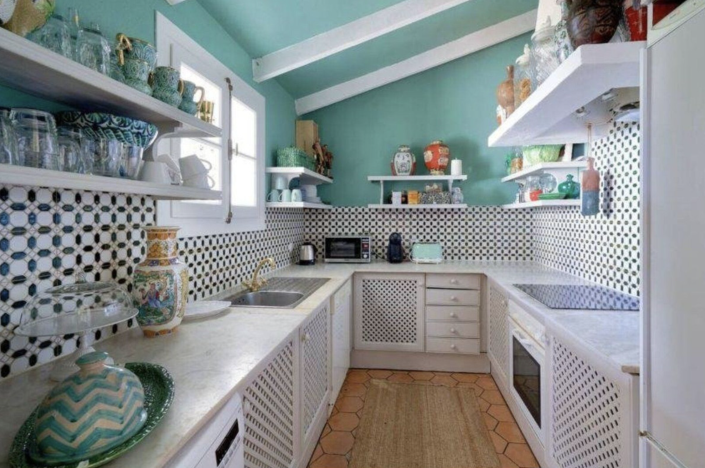 Image No.11-2 Bed Townhouse for sale