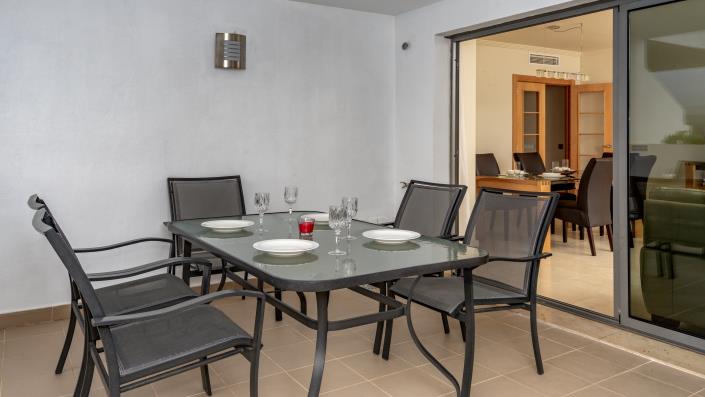 Image No.19-2 Bed Apartment for sale