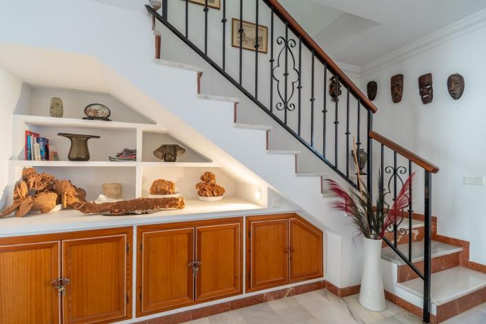 Image No.27-3 Bed Townhouse for sale