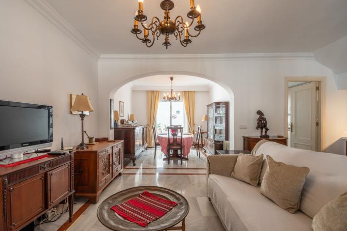 Image No.28-3 Bed Townhouse for sale