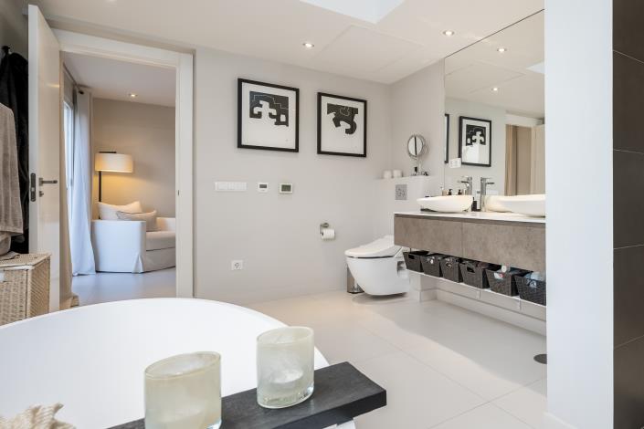 Image No.22-Villa de 4 chambres à vendre à Nueva Andalucia