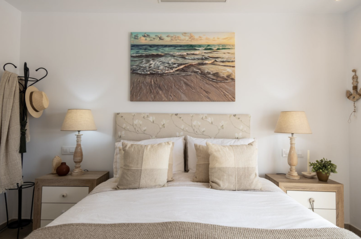 Image No.10-3 Bed Townhouse for sale