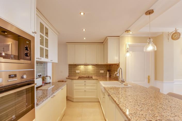 Image No.14-4 Bed Apartment for sale