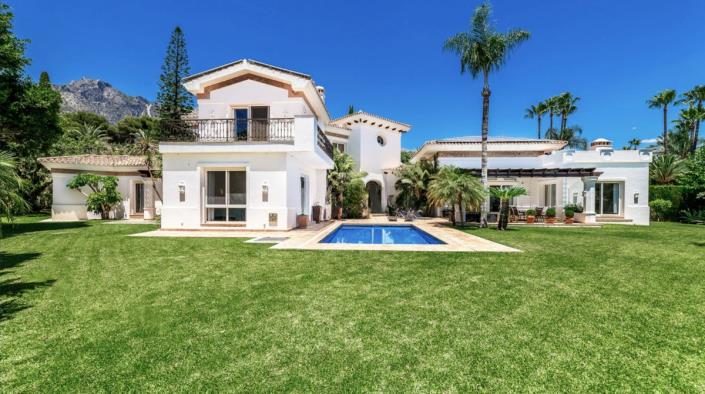 Image No.2-5 Bed Villa for sale