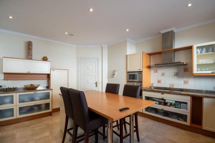 Image No.19-5 Bed Villa for sale