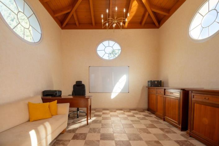 Image No.29-5 Bed Villa for sale