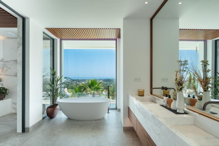 Image No.17-6 Bed Villa for sale