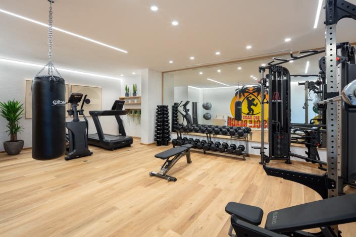 Image No.42-6 Bed Villa for sale