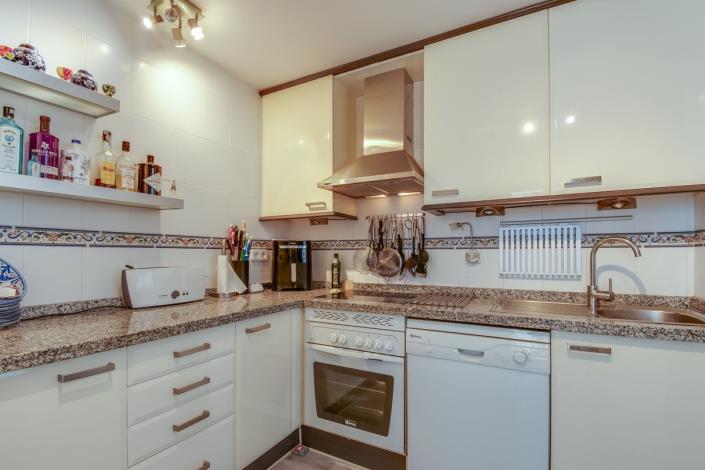 Image No.11-3 Bed Duplex for sale