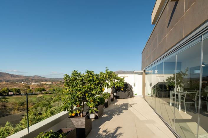 Image No.30-2 Bed Apartment for sale