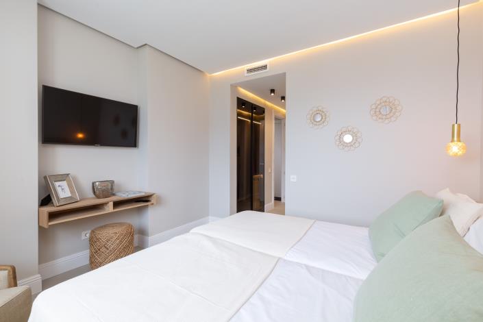 Image No.37-3 Bed Penthouse for sale