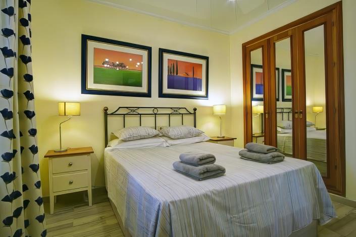 Image No.19-2 Bed Apartment for sale