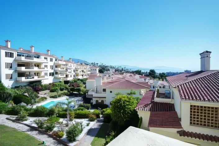 Image No.23-2 Bed Apartment for sale