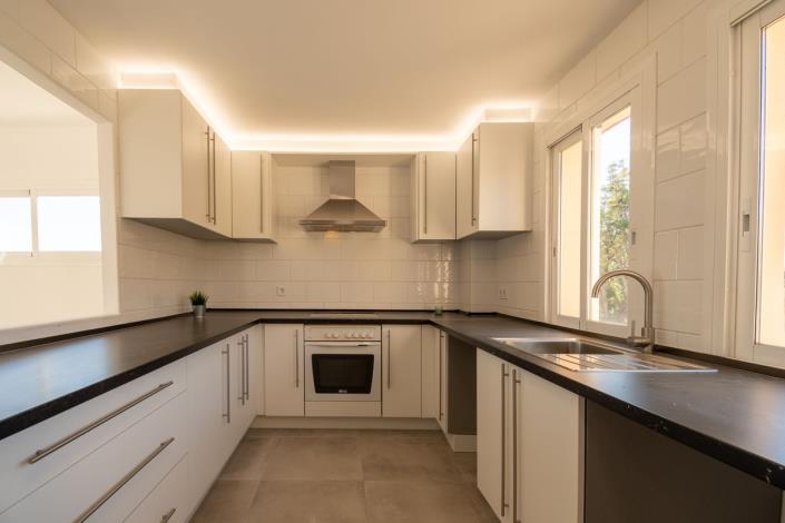 Image No.6-3 Bed Penthouse for sale