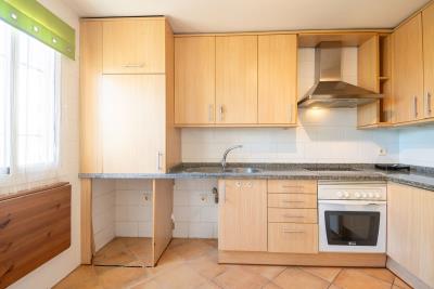 8-e64a9055bba3e77ac8aca3b893cdf826