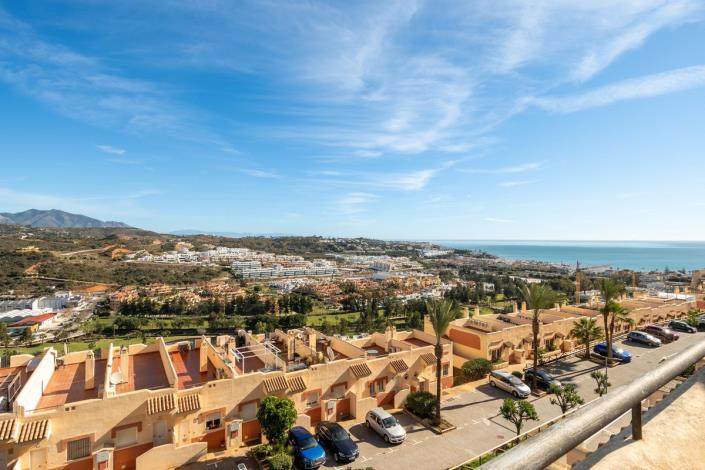 Image No.29-2 Bed Townhouse for sale