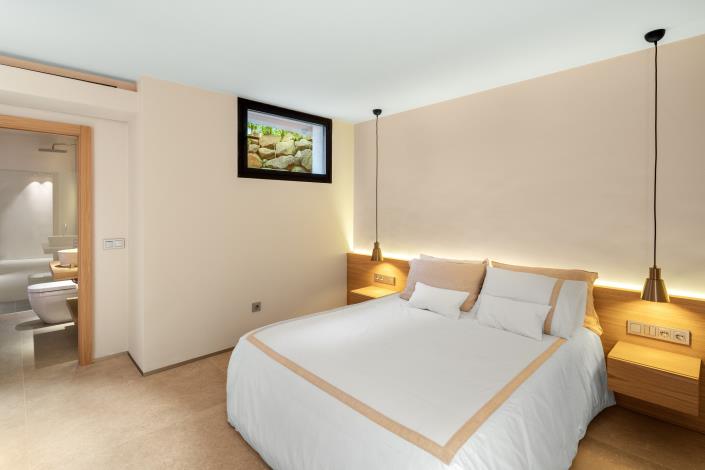 Image No.24-6 Bed Villa for sale