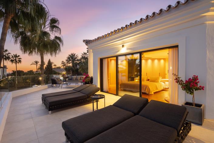 Image No.28-6 Bed Villa for sale