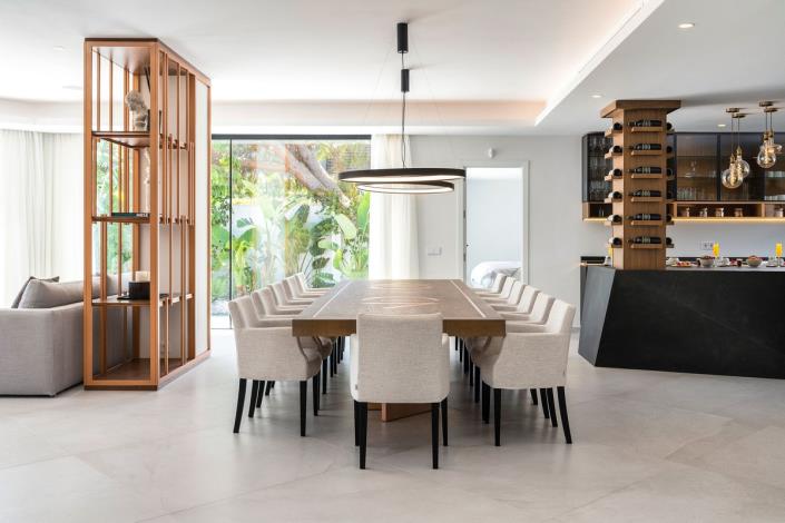 Image No.9-6 Bed Villa for sale