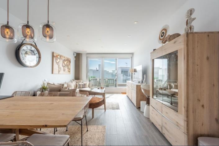 Image No.25-3 Bed Apartment for sale