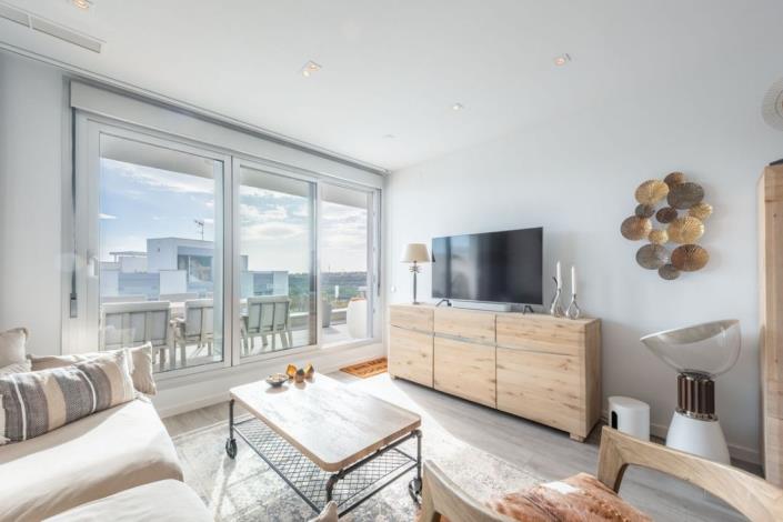 Image No.27-3 Bed Apartment for sale