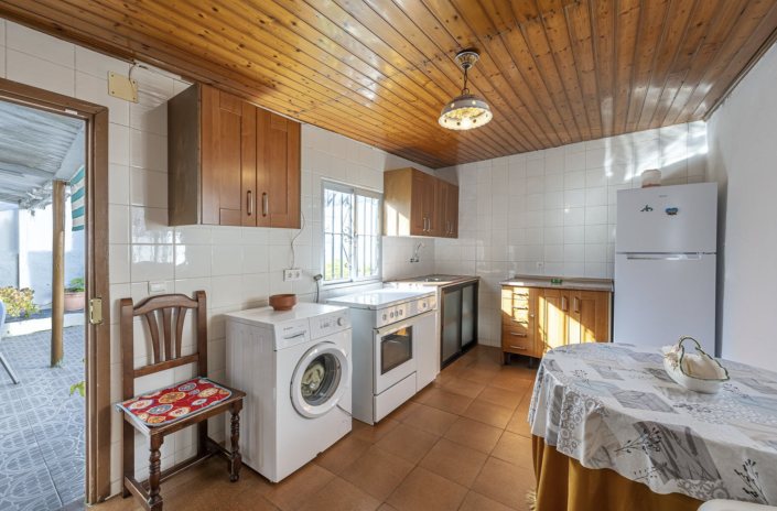 Image No.13-3 Bed Villa / Detached for sale