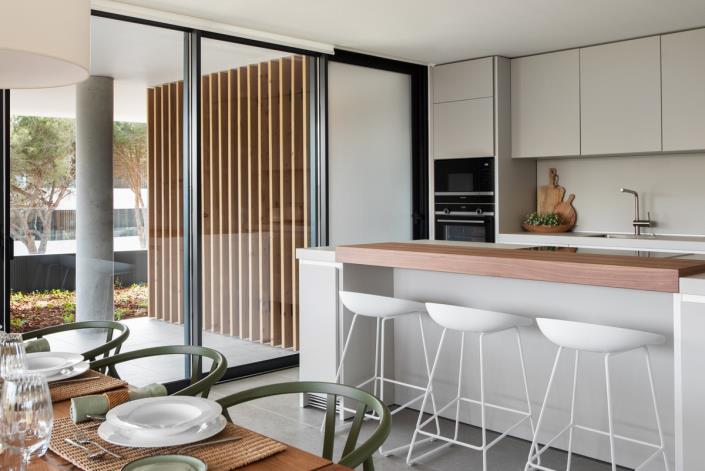 Image No.21-2 Bed Apartment for sale