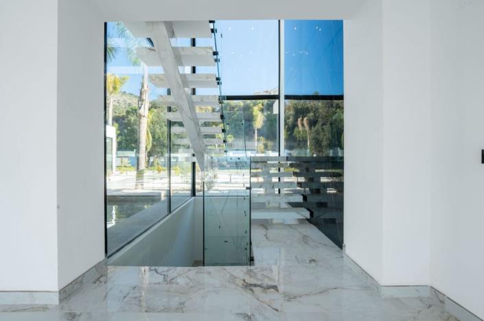 Image No.7-5 Bed Villa for sale