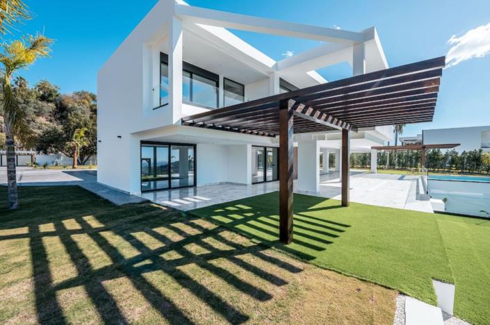 Image No.26-5 Bed Villa for sale