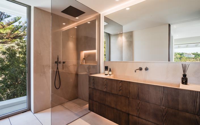 Image No.17-6 Bed Villa / Detached for sale