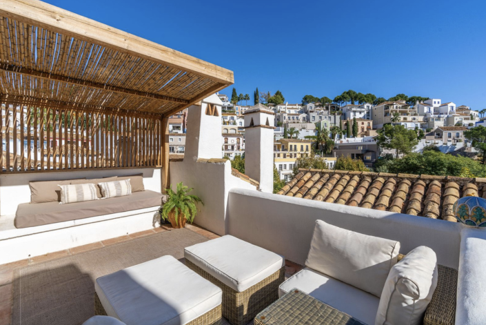 Image No.3-2 Bed Semi-Detached for sale