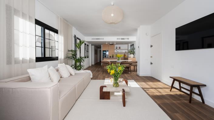 Image No.2-4 Bed Apartment for sale