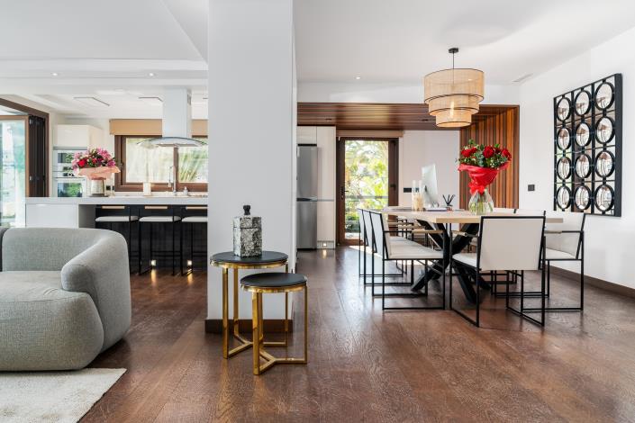 Image No.19-6 Bed Villa for sale