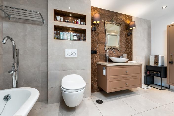 Image No.28-6 Bed Villa for sale