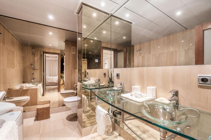 Image No.16-2 Bed Apartment for sale