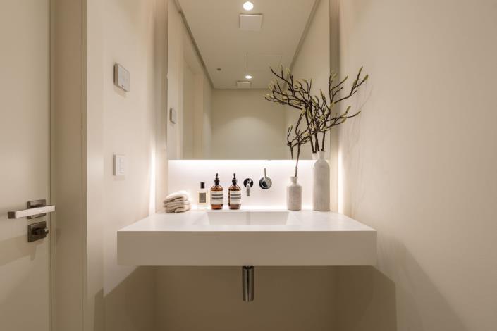 Image No.10-3 Bed Apartment for sale