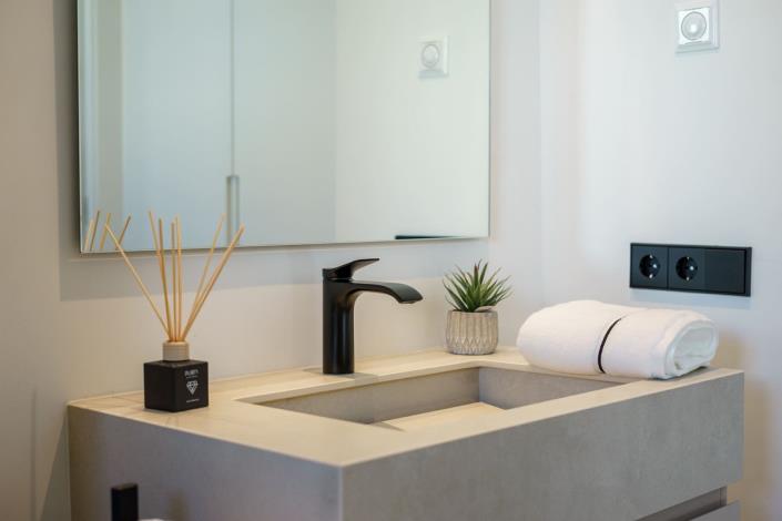 Image No.28-5 Bed Villa for sale