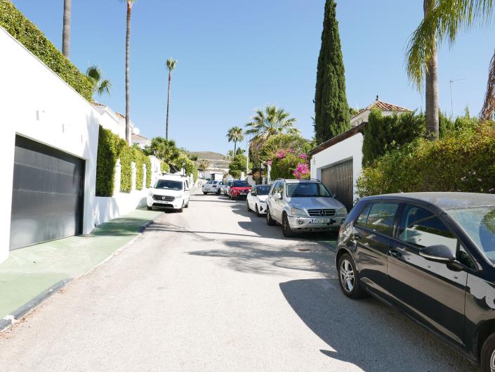 Image No.8-Villa de 4 chambres à vendre à Nueva Andalucia