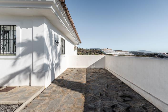 Image No.24-3 Bed Villa for sale