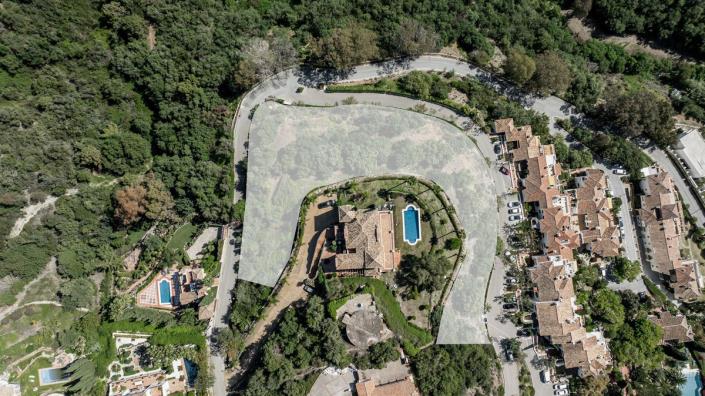 Image No.3-5 Bed Plot for sale