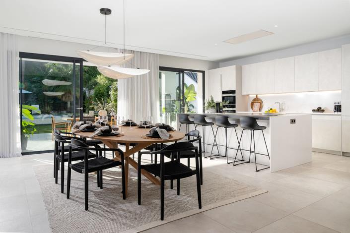 Image No.4-5 Bed Villa for sale