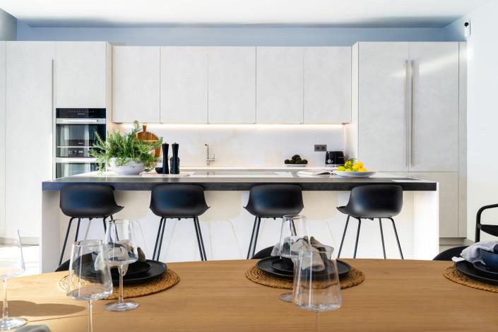 Image No.6-5 Bed Villa for sale