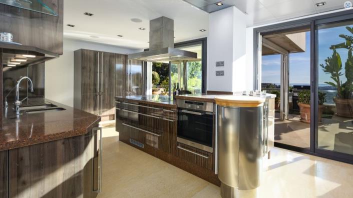 Image No.23-4 Bed Apartment for sale