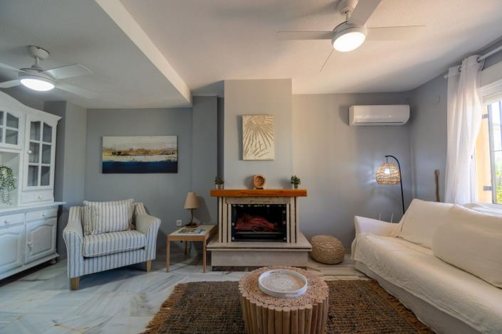 Image No.8-4 Bed Townhouse for sale