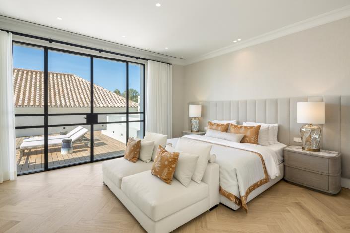 Image No.23-6 Bed Villa for sale