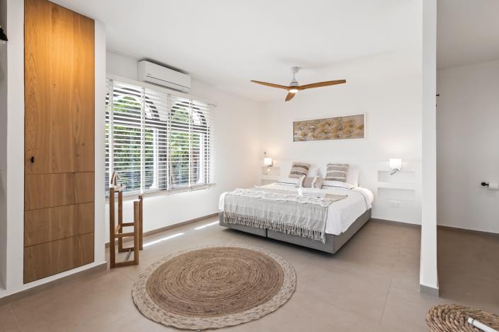 Image No.10-5 Bed Villa for sale