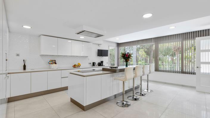 Image No.23-7 Bed Villa for sale